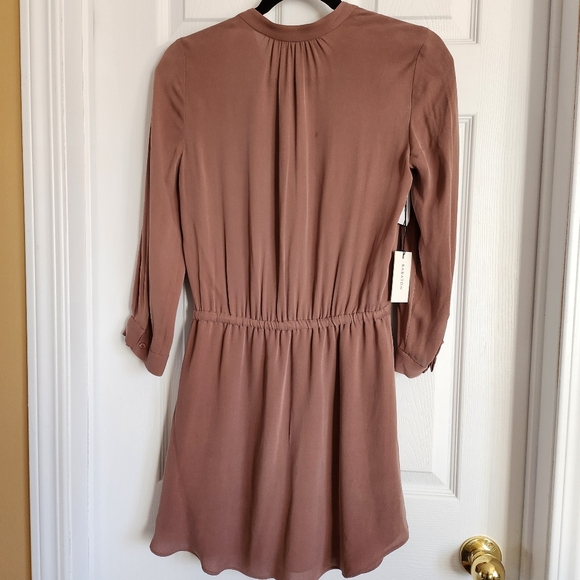 Aritzia Bennett Dress in Caban size xs silk version! - Picture 6 of 11